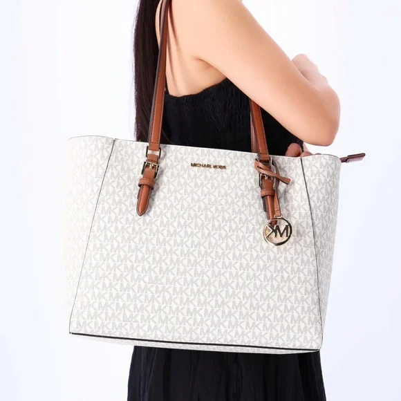 Michael Kors Charlotte Large Leather 3-in-1 Tote Crossbody Handbag